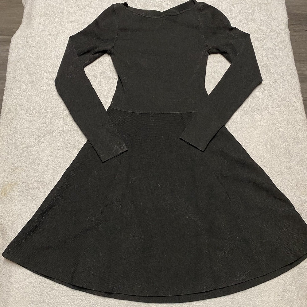 Club Monaco Dress Small Black Shineade‎ Textured Stretch Fit Flare Cutout NEW